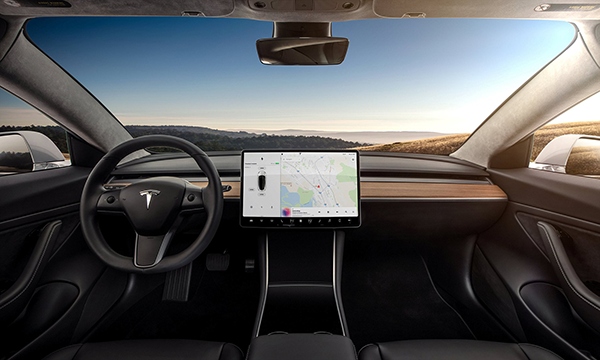 Tesla dashboard - simplicity